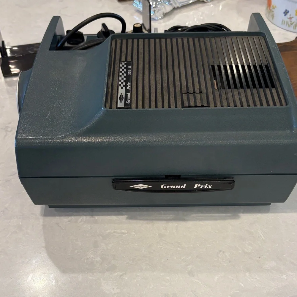 Grand Prix 370 Slide Projector - Green